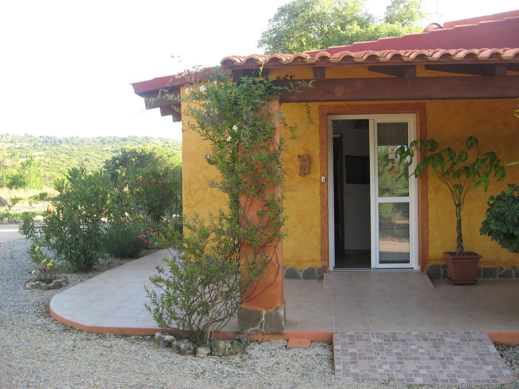 Agriturismo La Barca In Secca Olmedo Exteriör bild